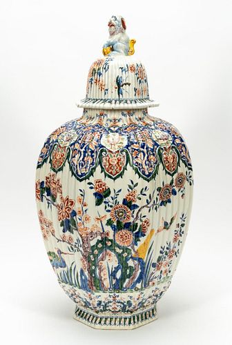 19TH C. LARGE RIBBED & LIDDED DELFT FAIENCE URN