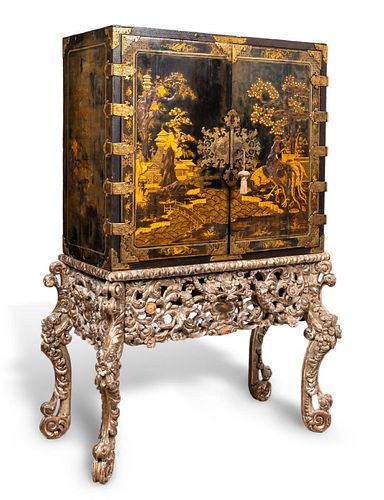 17TH C. BLACK LACQUERED JAPANNED CABINET ON STAND