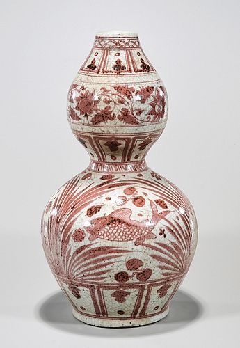 Chinese Red and White Porcelain Double Gourd Vase