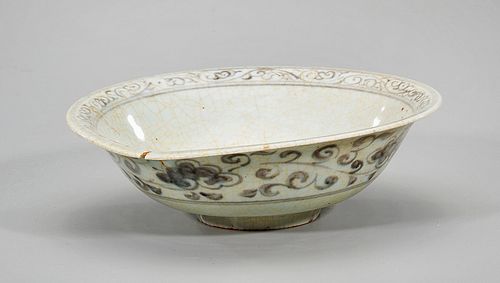 Chinese Ming-Style Porcelain Bowl