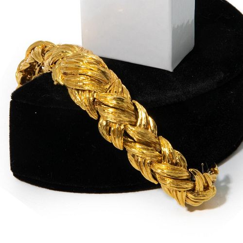 David Webb Gold 18K gold hidden Watch Bracelet