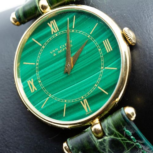 Van Cleef & Arpels 18K Yellow Gold Wristwatch With Malachite Dial