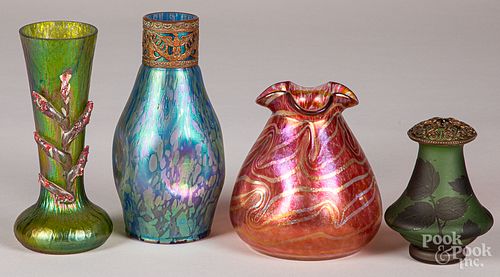 Four pieces of art glass