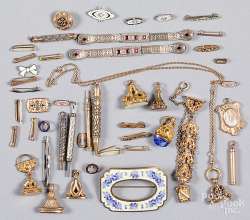 Group of jewelry, mostly antique