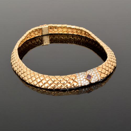 Van Cleef & Arpels 18K Gold, Diamond & Ruby Necklace
