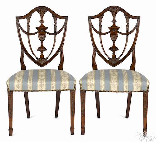 Important pair of Salem, Massachusetts Hepplewhite mahogany dining chairs, ca. 1795