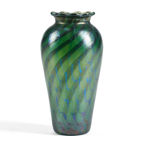Kew Blas Iridescent Green Art Glass Vase