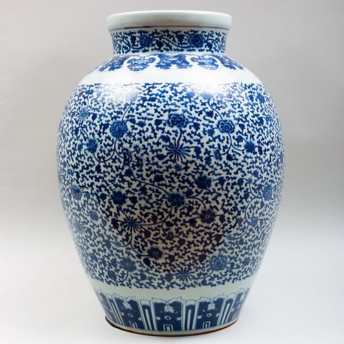 Very Large Chinese Blue and White Porcelain Jar