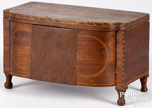 West Virginia Federal inlaid mahogany dresser box