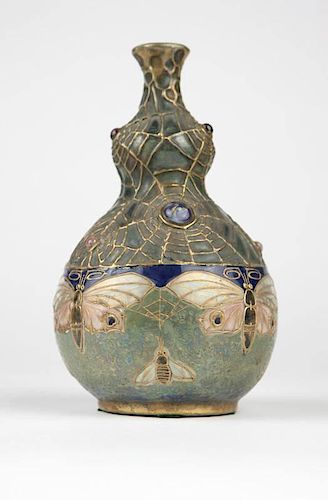 An Amphora pottery ''Semiramis'' vase