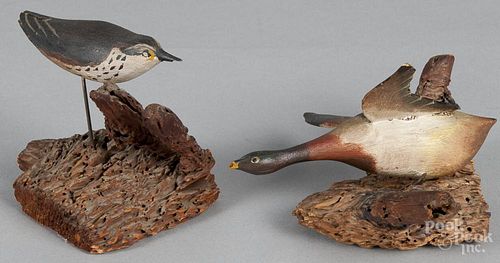 Two miniature carved and painted birds, mid 20th c., to include a flying mallard, 4 3/4'' l.