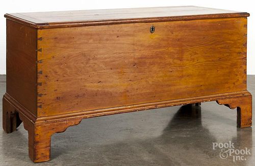 Pennsylvania pine blanket chest, bearing a label inscribed October 12th 1812, Solesbury Township