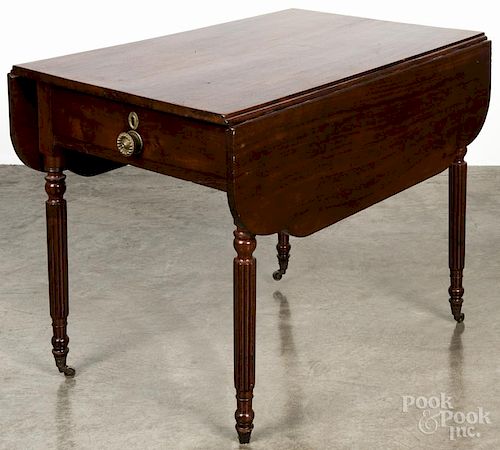 Sheraton mahogany Pembroke table, early 19th c., 28 1/2'' h., 24 1/2'' w., 36'' d.