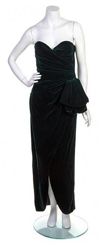 A Victor Costa Green Velvet Evening Gown, No size.
