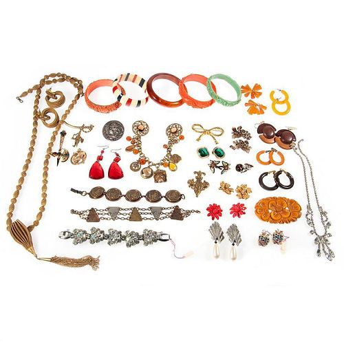 Assorted collection of vintage and costume jewelry