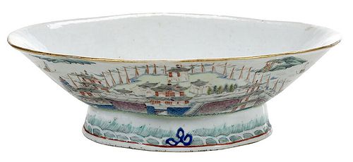 Chinese Famille Rose Lobed Porcelain Bowl