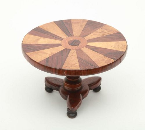 MINIATURE CONTINENTAL ROSEWOOD, BIRD'S EYE MAPLE AND FRUITWOOD SPECIMEN CENTER TABLE