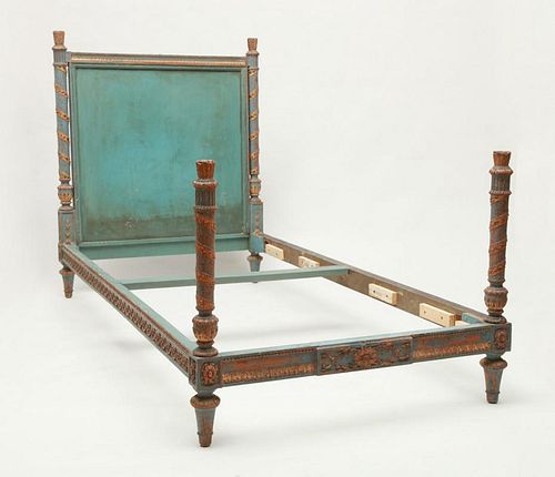 DIRECTOIRE STYLE PAINTED AND PARCEL-GILT DAY BED