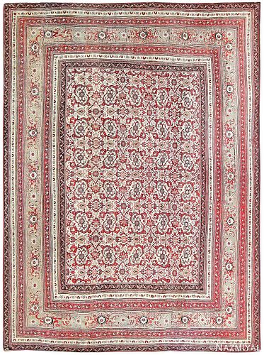 ANTIQUE INDIAN AGRA RUG, 13 ft 10 in x 10 ft