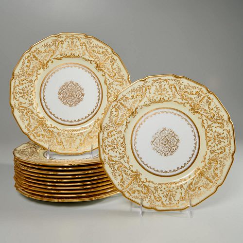 Set (12) Royal Doulton parcel gilt service plates