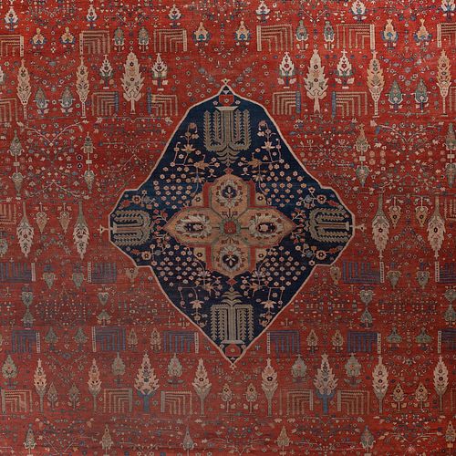Large and Fine Persian Sarouk Fereghan Carpet