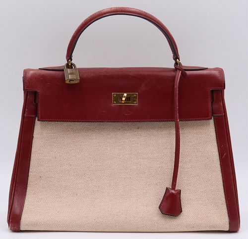 COUTURE. Hermes Toile Kelly Sellier 32 Purse.