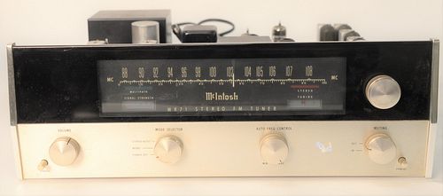 McIntosh MR71 Stereo FM Tuner.