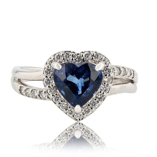 2.11ct Blue Sapphire and 0.27ctw Diamond Platinum Ring