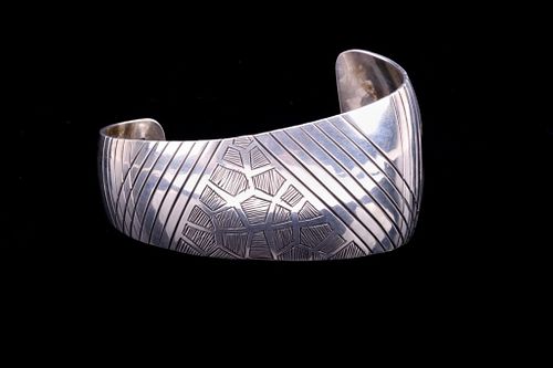 Navajo Sterling Silver Engraved Textured Bracelet