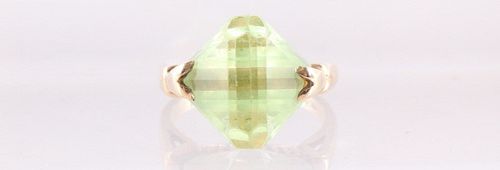 14k Yellow Gold Triangular Green Quartz Ring