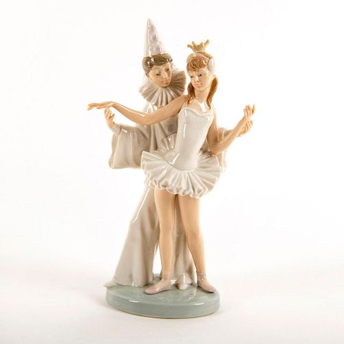Carnival Couple 1004882 - Lladro Porcelain Figure
