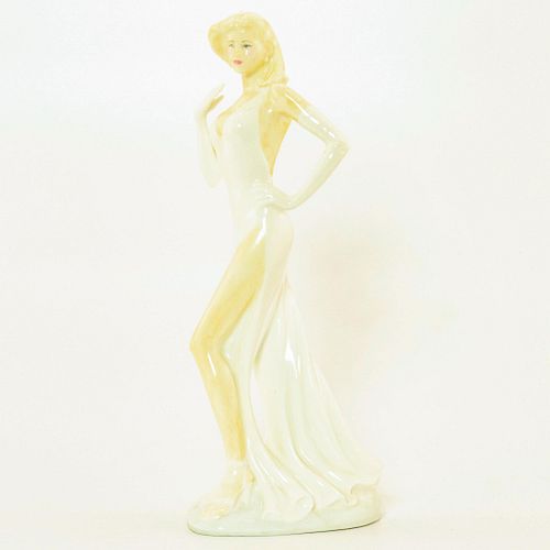 Simone HN4535 - Royal Doulton Figurine