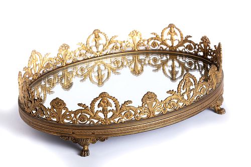 Oval centerpiece in gilded bronze, Charles X, 19th century