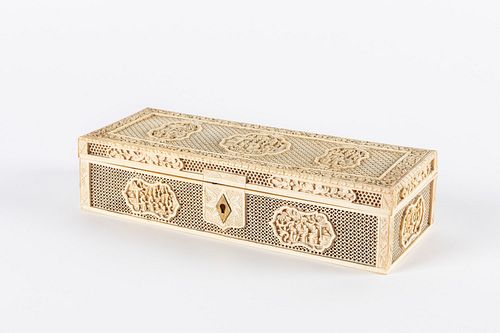 Ivory box, Canton early 20th century