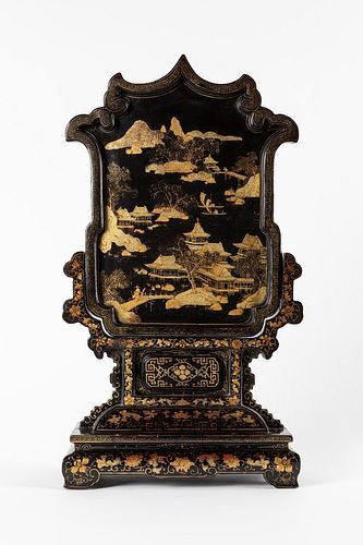 Table screen in lacquered wood and gold decorations, China, Canton 19th century