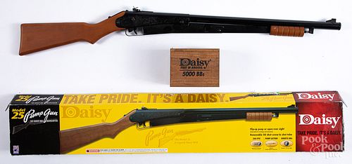 Boxed Daisy model 25 Pump Gun, together with a