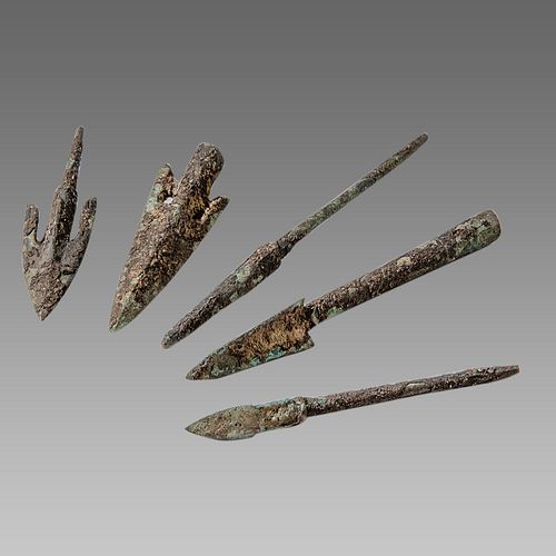 Ancient China, Bronze Arrow heads. 