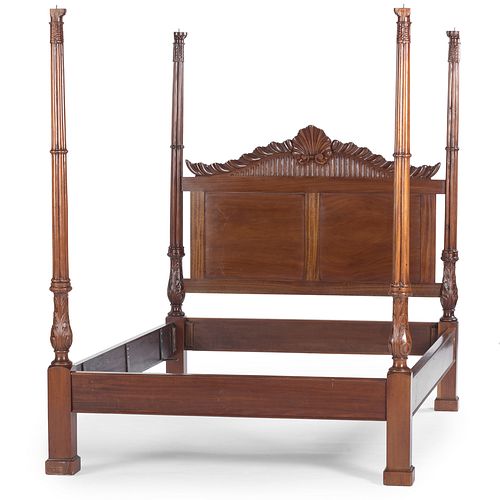 A Chippendale Style Shell-Carved Mahogany Cluster-Support Tester Bed, 20th Century