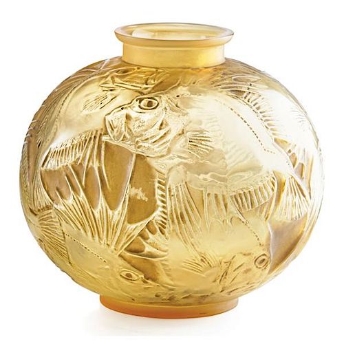 LALIQUE "Poissons" vase, butterscotch opalescent