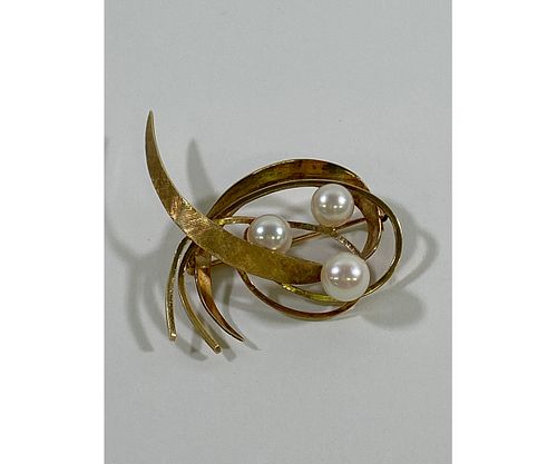 14kt Gold Ladies Pin with Pearls