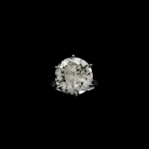 15.37ct Diamond and Platinum Ring