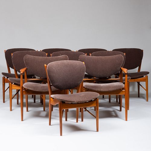 Set of Ten Finn Juhl Style Walnut Dining Chairs Model '#402', of Recent Manufacture