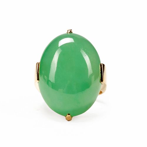 Gump's 18K Gold Jadeite Apple Green Ring A Grade