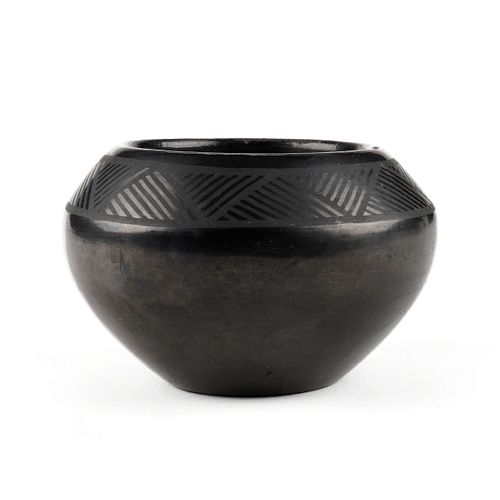 Desideria San Ildefonso Blackware Vase - Martinez