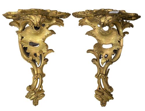 Pair of Giltwood Foliate and Scroll Carved Wall Brackets, height 19 inches.