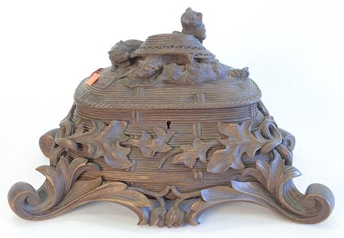 German Black Forest Carved Box, with four cats at play on the lid, and scrolling leaf carvings, height 8 inches, width 14 inches, depth 7 inches.