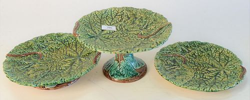 Sixteen Piece Lot of Majolica Porcelain, to include 11 leaf plates, diameter 9 1/2 inches; 3 serving low compotes; along with 2 tall compotes.