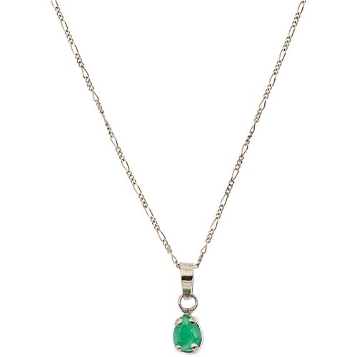 CHOKER AND PENDANT WITH EMERALD, 14K AND 10K YELLOW GOLD 1 Emerald pear cut ~0.37 ct. Weight: 1.4 g