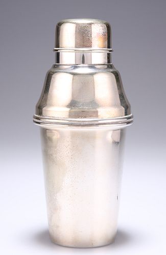 A 20TH CENTURY SILVER-PLATED COCKTAIL SHAKER, by Yeoman Pla
