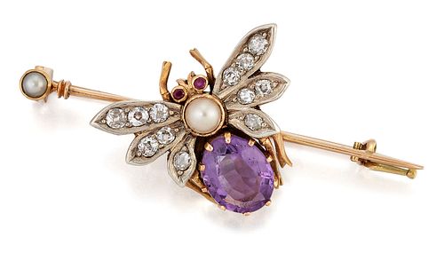 AN EDWARDIAN GEM SET INSECT BROOCH, with round-cut ruby set